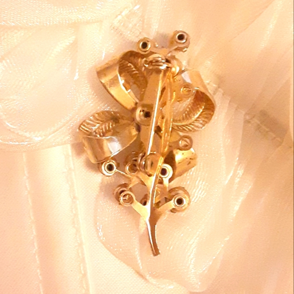 Vintage Antique Aurora Borealis Bow Brooch - Picture 6 of 9